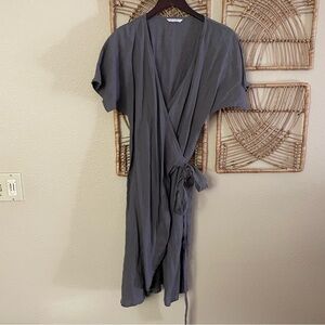 Linenfox Mimosa Linen Wrap Dress Gray Pockets Timeless Ethical Beachy Sz XS B18